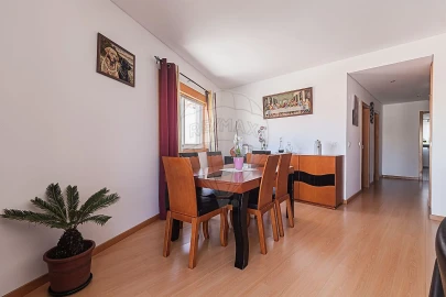 Apartamento T2 para Venda em Algueirão-Mem Martins
