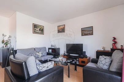 Apartamento T2 para Venda em Algueirão-Mem Martins