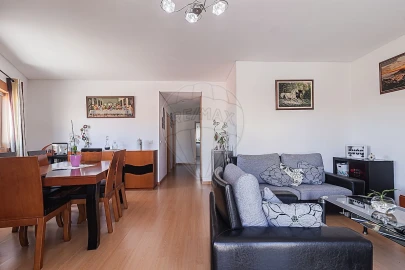 Apartamento T2 para Venda em Algueirão-Mem Martins