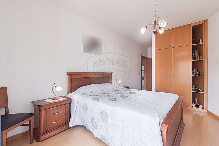 Apartamento T2 para Venda em Algueirão-Mem Martins Foto 41