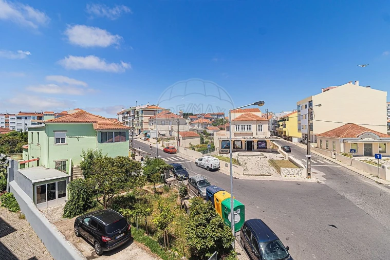 Apartamento T2 para Venda em Algueirão-Mem Martins Foto 15
