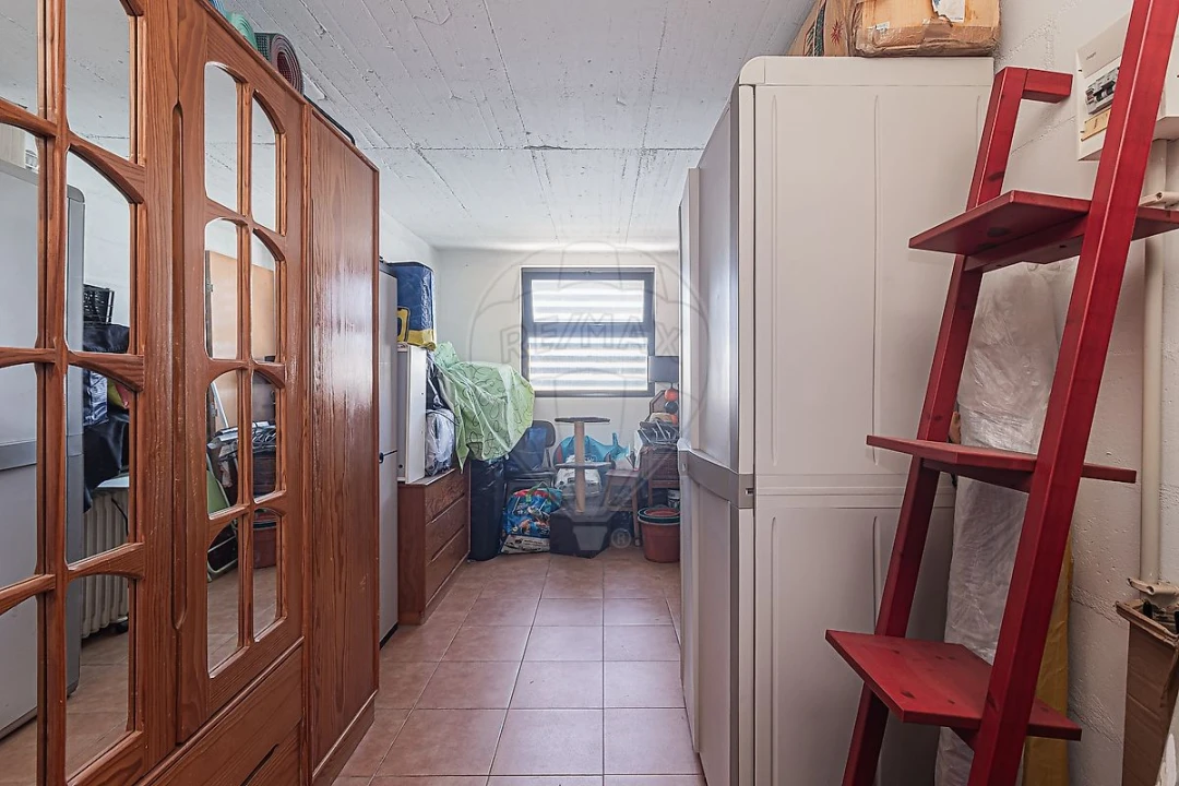 Apartamento T2 para Venda em Algueirão-Mem Martins Foto 50