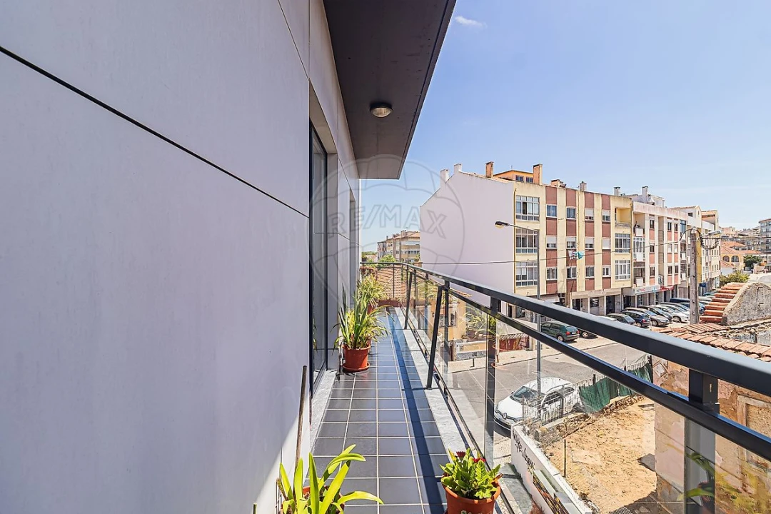 Apartamento T2 para Venda em Algueirão-Mem Martins Foto 35