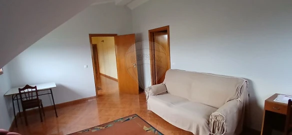 Moradia T4 para Venda em Gião