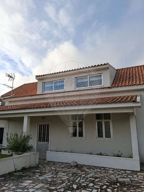 Moradia T4 para Venda em Gião