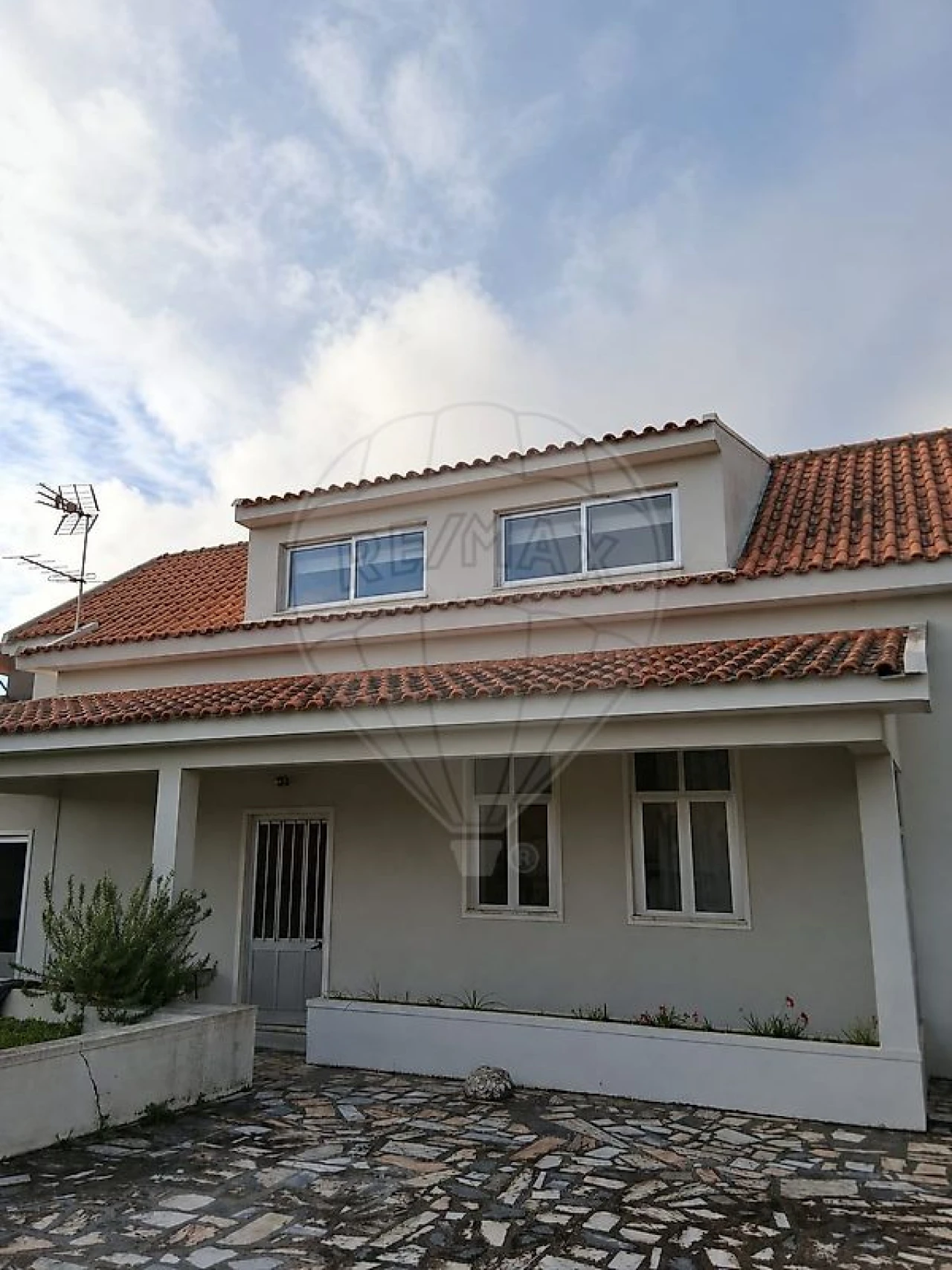Moradia T4 para Venda em Gião Foto 1