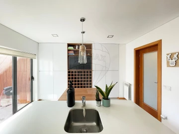 Apartamento T3 para Venda em Póvoa de Varzim, Beiriz e Argivai
