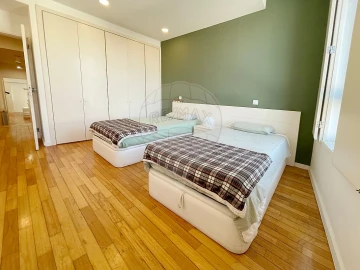 Apartamento T3 para Venda em Póvoa de Varzim, Beiriz e Argivai