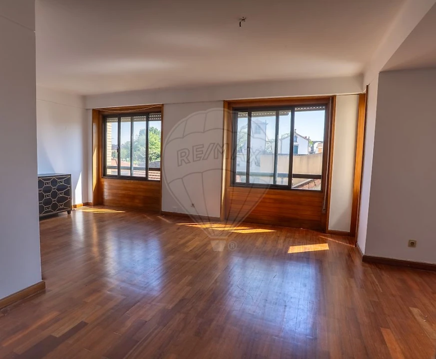 Apartamento T4 para Venda em Vila do Conde Foto 1