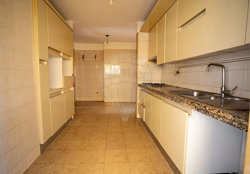 Apartamento T4 para Venda em Vila do Conde Foto 12