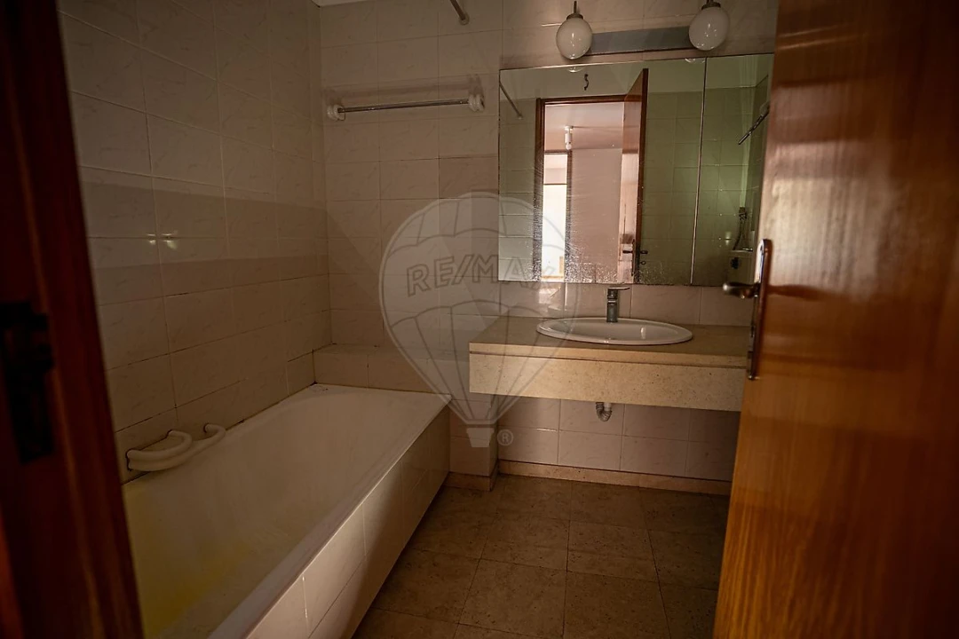 Apartamento T4 para Venda em Vila do Conde Foto 22