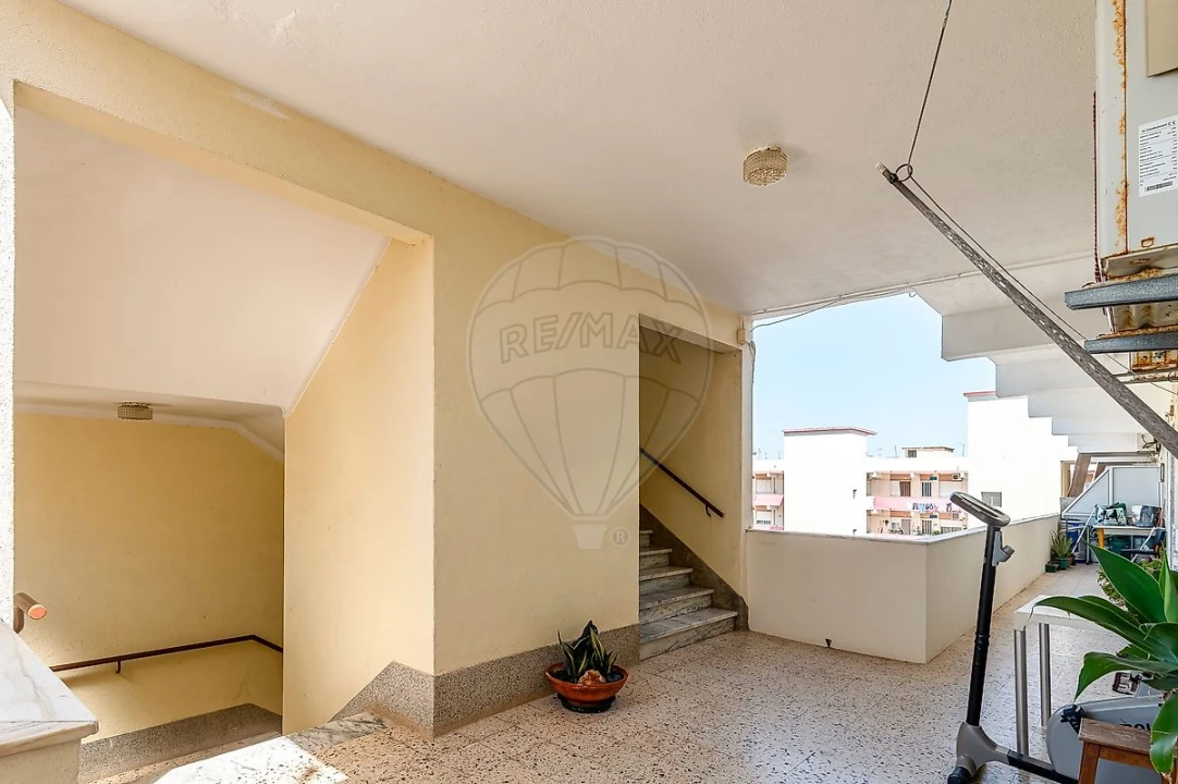 Apartamento T4 para Venda em Pinhal Novo Foto 32