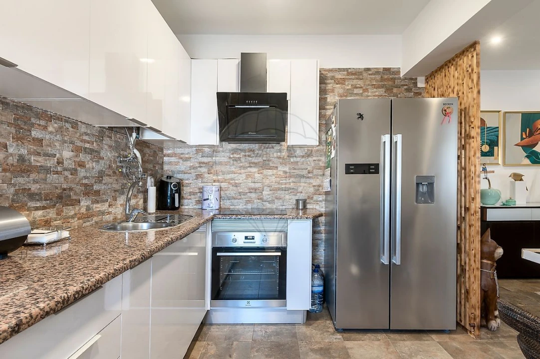Apartamento T4 para Venda em Pinhal Novo Foto 9