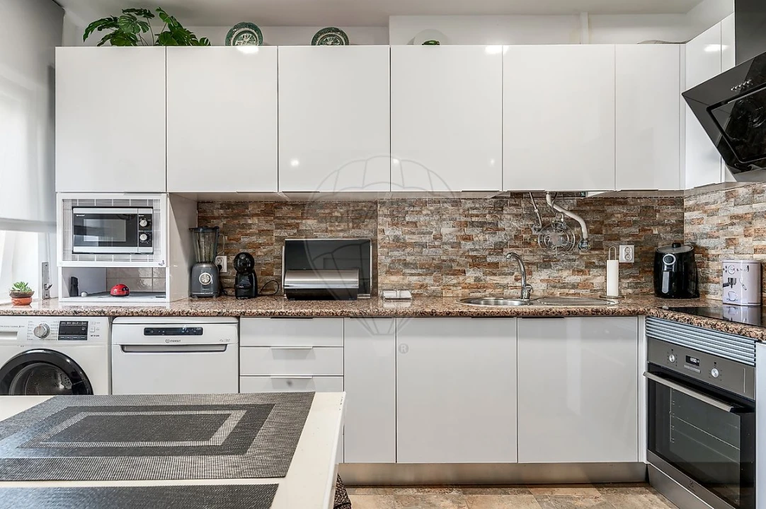 Apartamento T4 para Venda em Pinhal Novo Foto 8