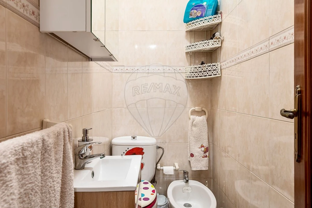 Apartamento T4 para Venda em Pinhal Novo Foto 21