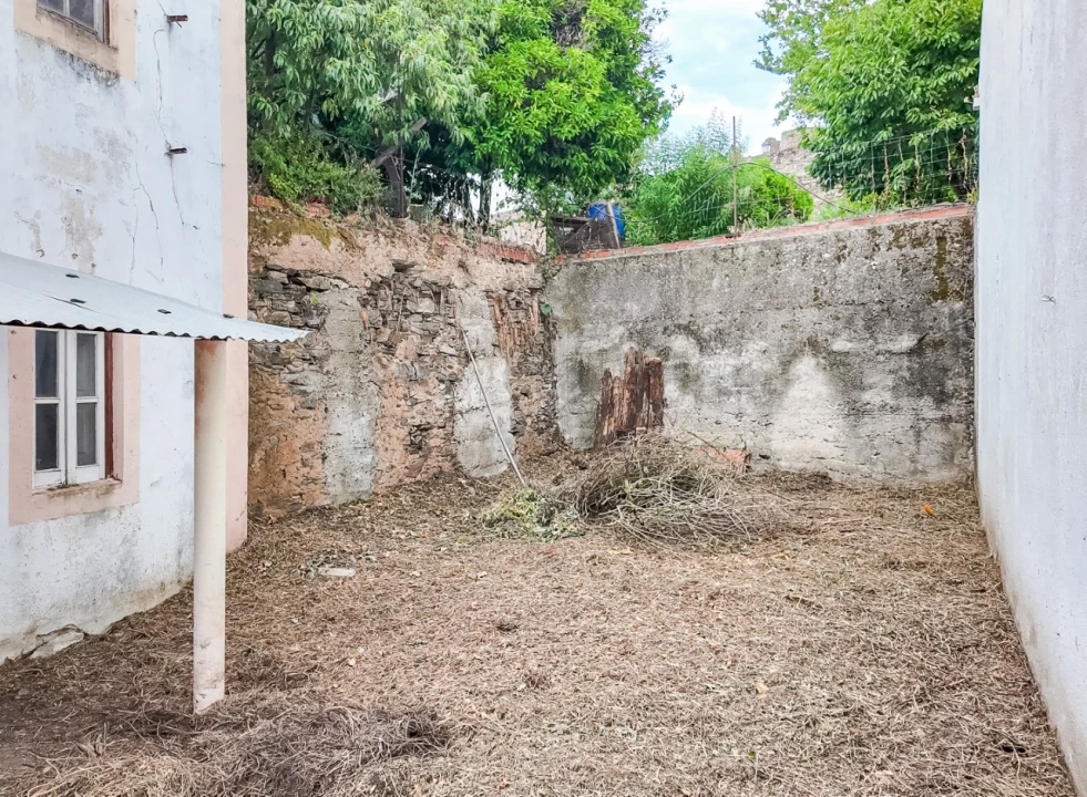 Moradia T2 para Venda em Abrantes (São Vicente e São João) e Alferrarede Foto 23