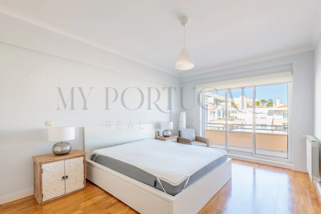 Apartamento T3 para Arrendamento em Carcavelos e Parede Foto 15