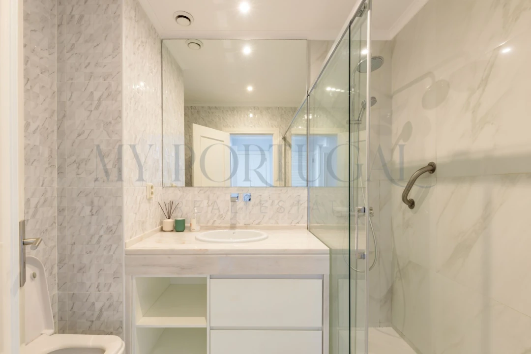 Apartamento T3 para Arrendamento em Carcavelos e Parede Foto 19