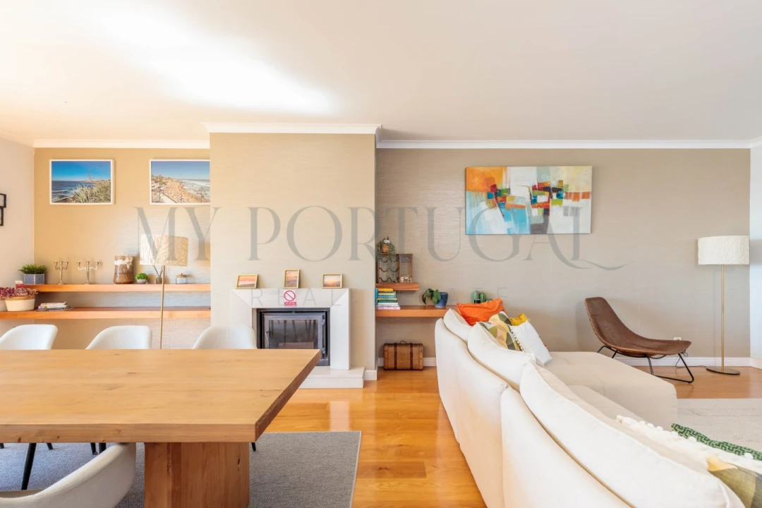 Apartamento T3 para Arrendamento em Carcavelos e Parede Foto 5