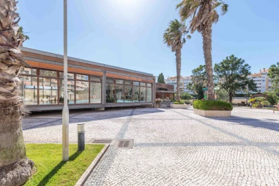 Apartamento T3 para Arrendamento em Carcavelos e Parede