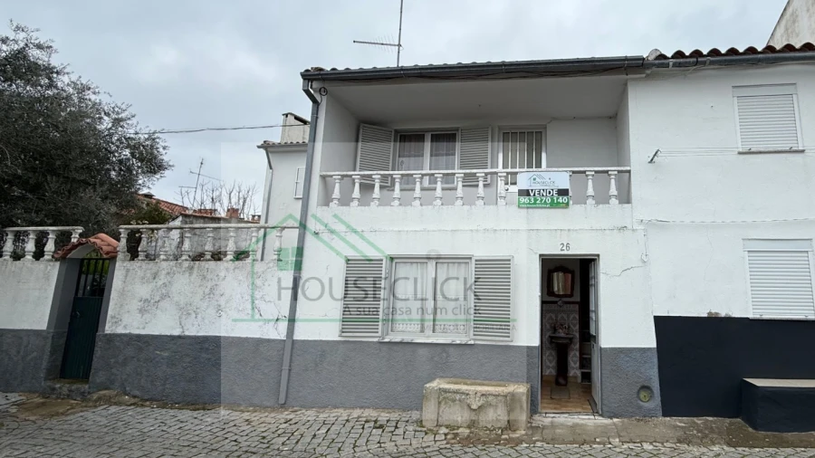 Moradia T4 para Venda em Monfortinho e Salvaterra do Extremo