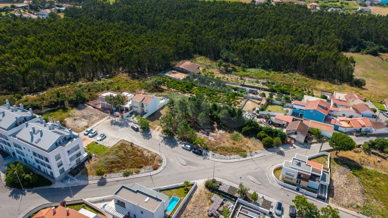Terreno para Venda em A dos Cunhados e Maceira Foto 4