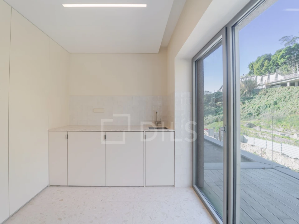 Moradia T4 para Venda em Campanhã Foto 16
