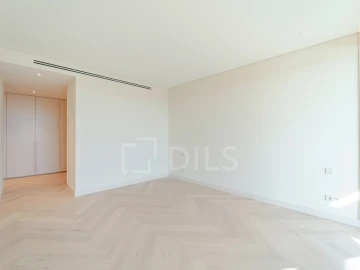 Moradia T4 para Venda em Campanhã