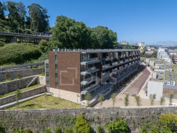 Moradia T3 para Venda em Campanhã