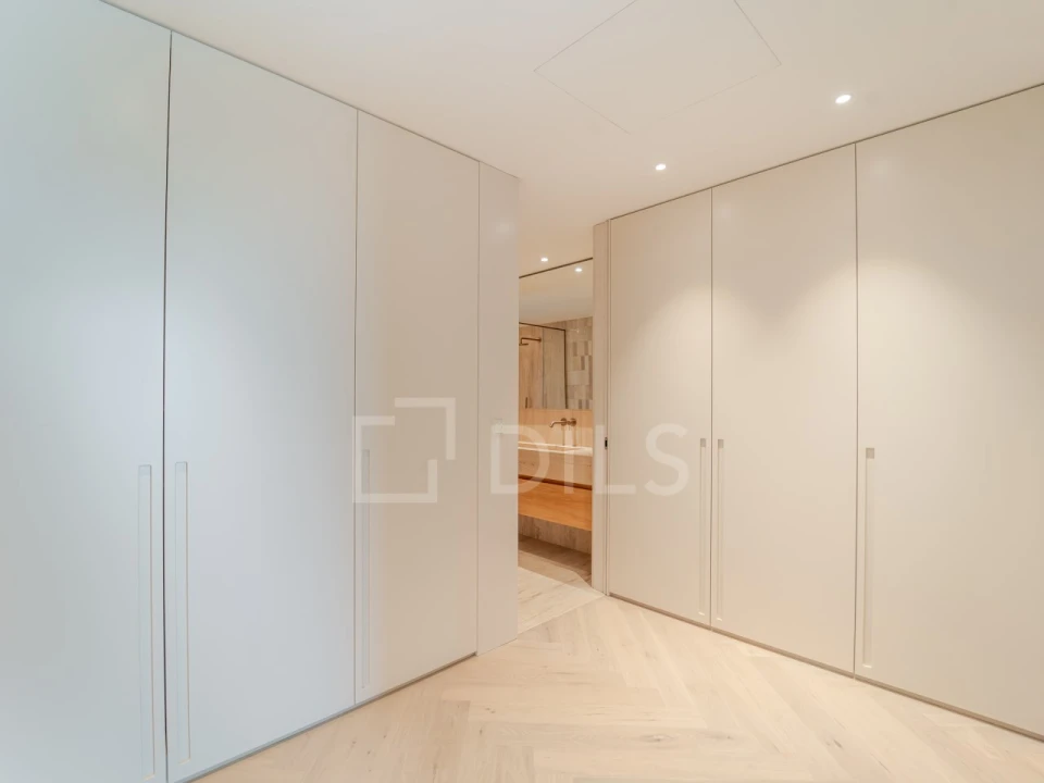 Apartamento T4 para Venda em Campanhã Foto 32