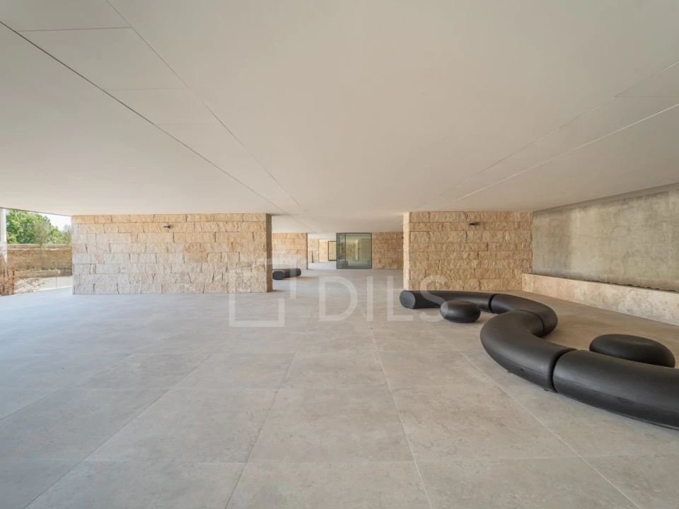 Apartamento T5 para Venda em Campanhã Foto 57