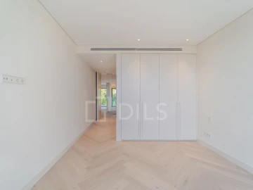Apartamento T4 para Venda em Campanhã