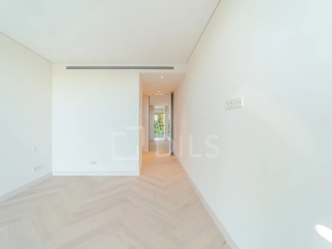 Apartamento T4 para Venda em Campanhã Foto 28