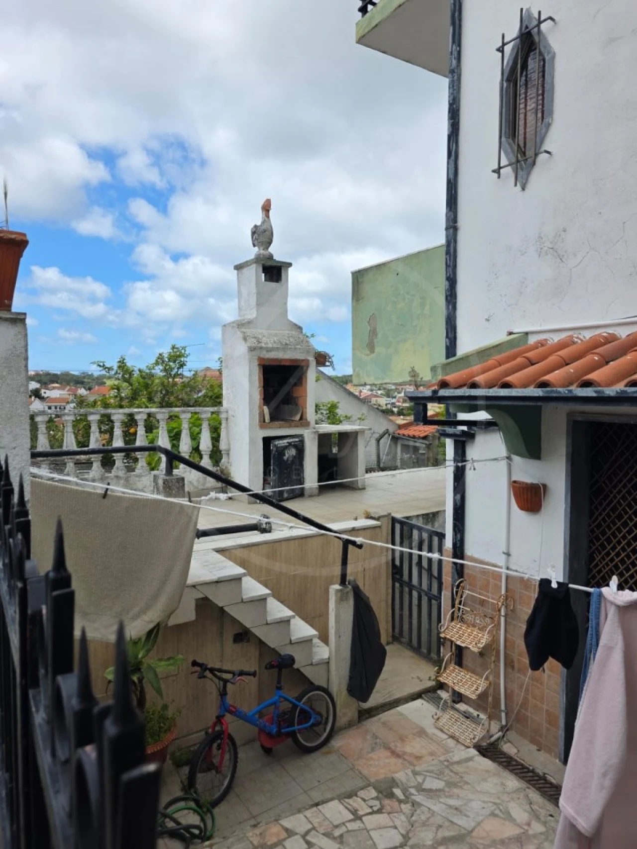 Moradia T7 para Venda em Charneca de Caparica e Sobreda Foto 3