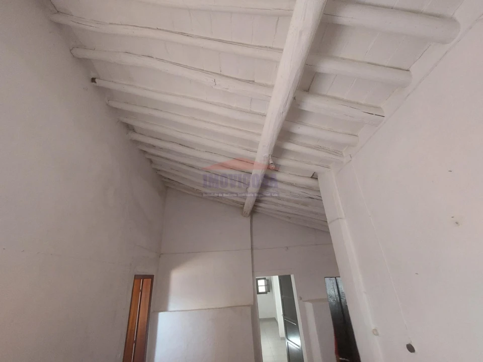 Apartamento T1 para Venda em Borba (Matriz) Foto 22