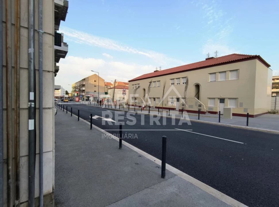 Apartamento T2 para Venda em Alto do Seixalinho, Santo André e Verderena Foto 19