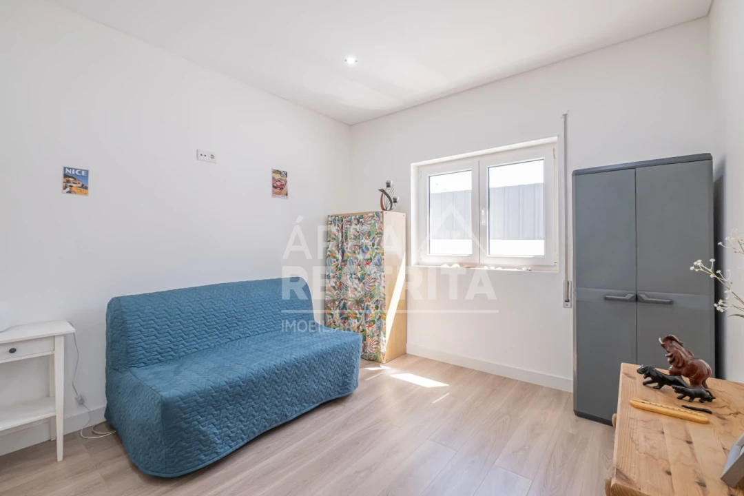 Moradia T3 para Venda em Quinta do Conde Foto 23