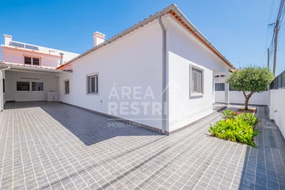 Moradia T3 para Venda em Quinta do Conde