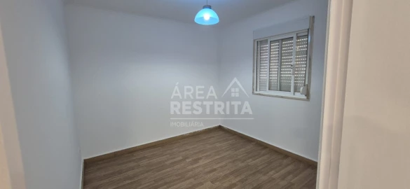 Moradia T3 para Venda em Fernao Ferro
