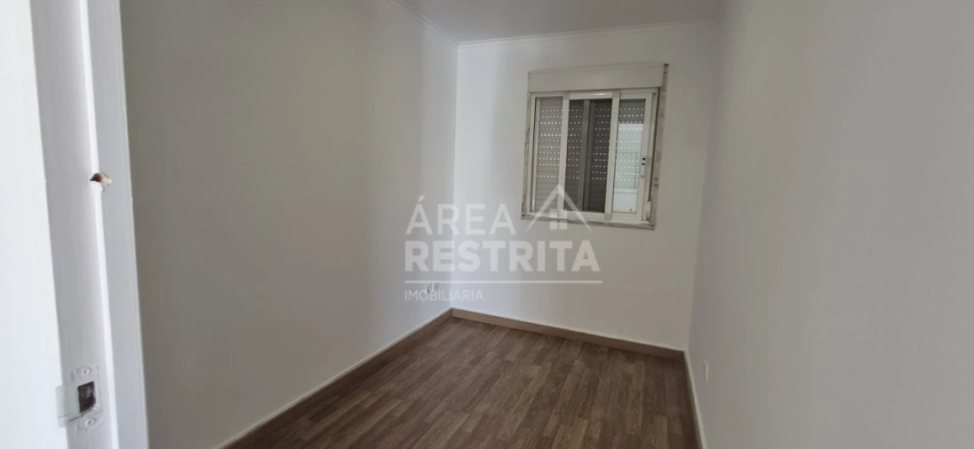 Moradia T3 para Venda em Fernao Ferro Foto 7