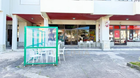 Loja para Venda em Chafe