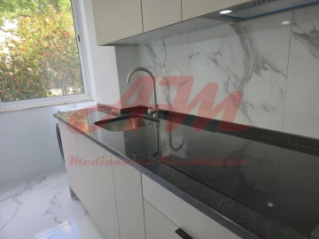 Apartamento T1 para Venda em Águas Livres