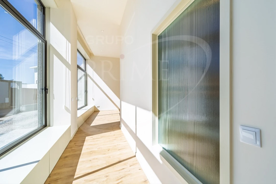 Apartamento T2 para Venda em Paranhos Foto 3