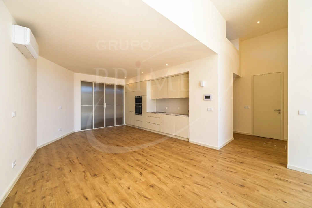 Apartamento T2 para Venda em Paranhos Foto 8