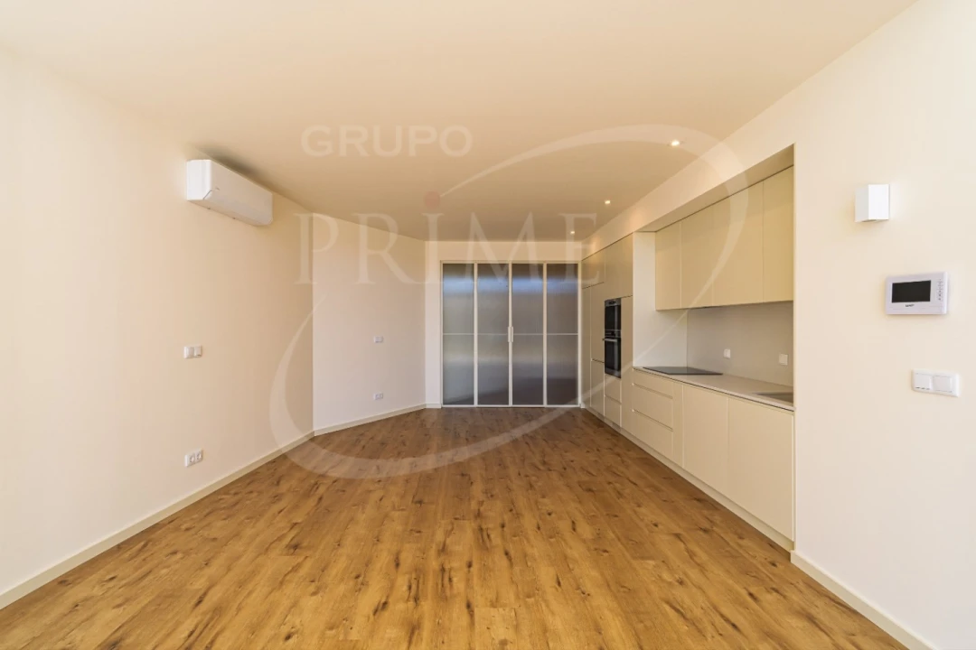 Apartamento T2 para Venda em Paranhos Foto 12