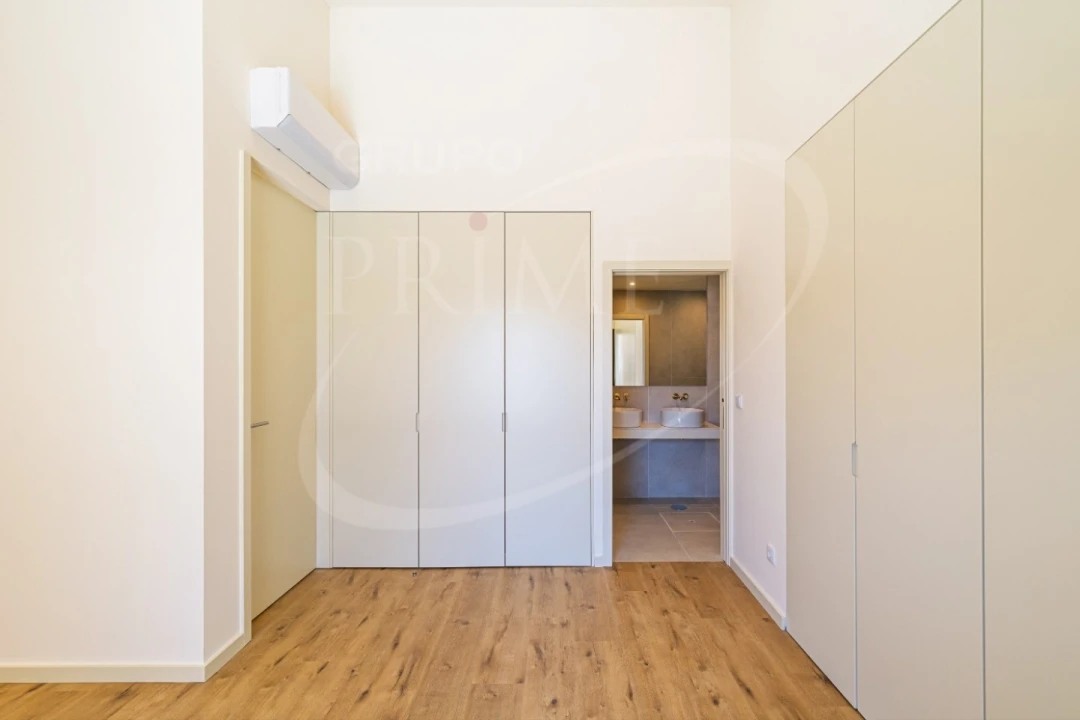 Apartamento T2 para Venda em Paranhos Foto 23