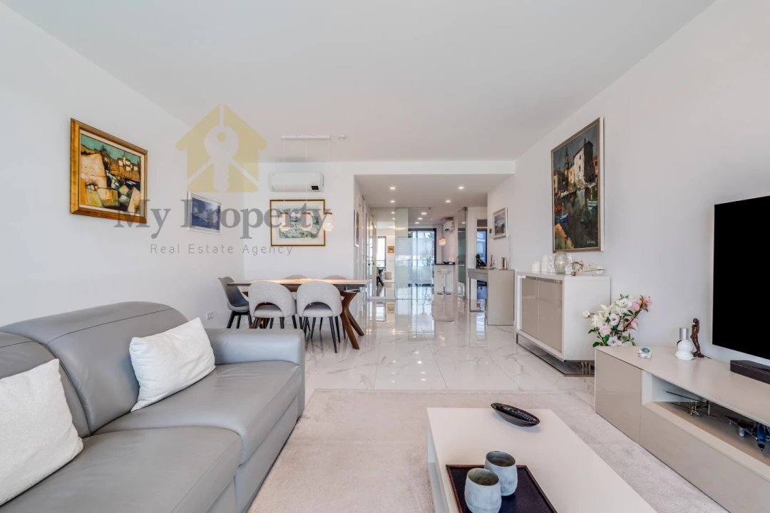 Apartamento T2 para Venda em Albufeira e Olhos de Água Foto 1