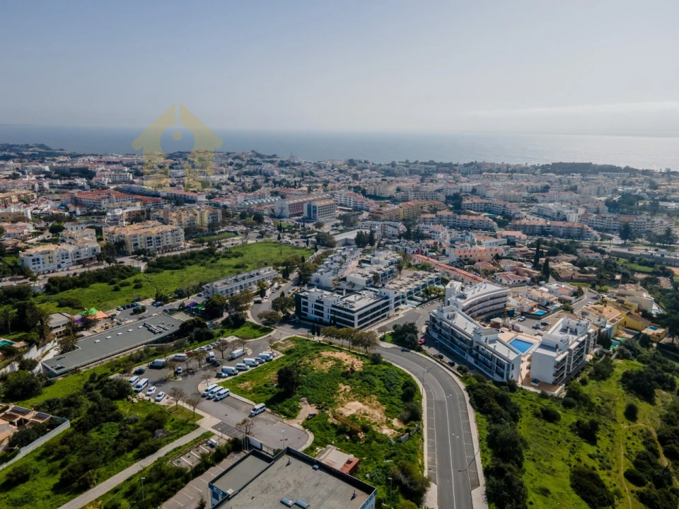 Apartamento T2 para Venda em Albufeira e Olhos de Água Foto 12