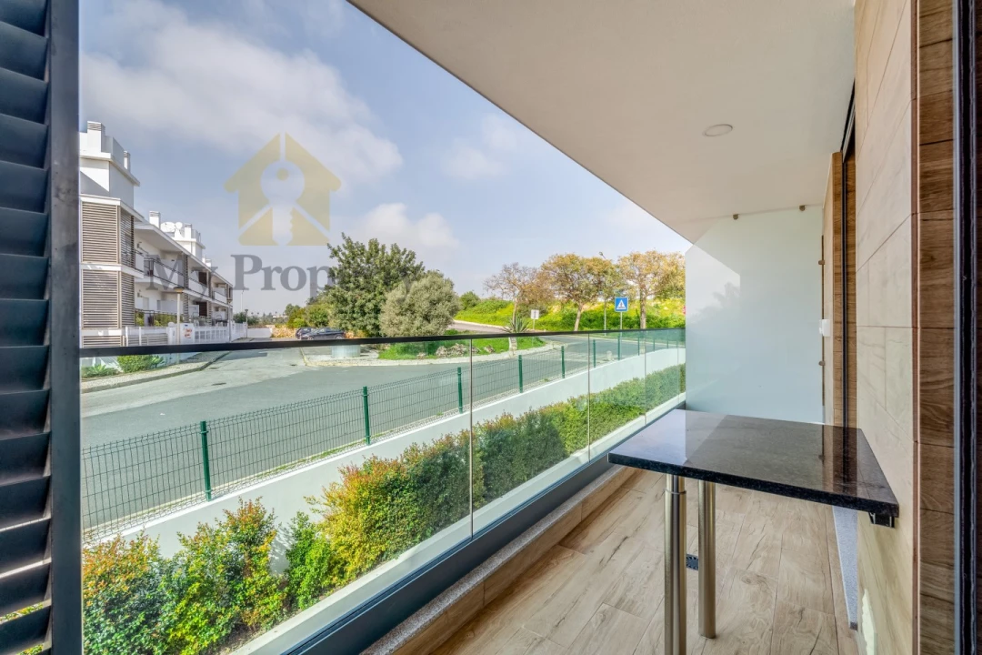 Apartamento T2 para Venda em Albufeira e Olhos de Água Foto 28
