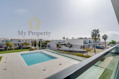 Apartamento T2 para Venda em Albufeira e Olhos de Água
